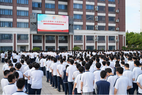 弘扬抗战精神 共筑国防长城 ——曹杨二中开展2025年防空应急疏散演练​